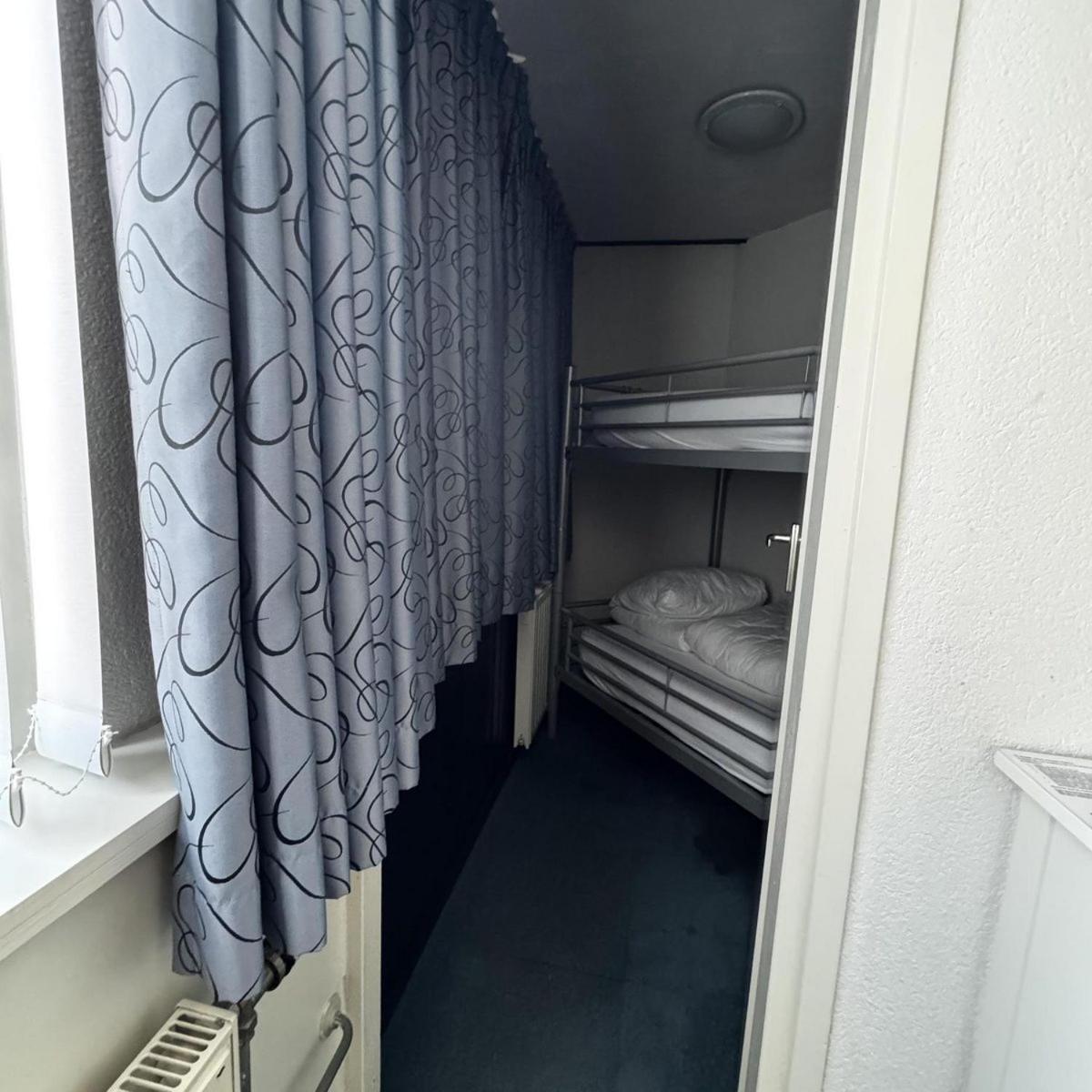 Hotel-Pension Ouddorp Extérieur photo